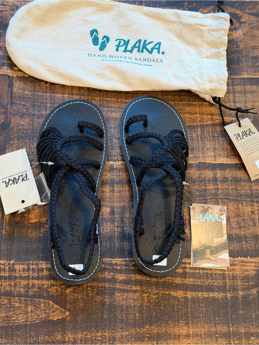 Plaka Black Hand-Woven Braided Strap Sandals for Women